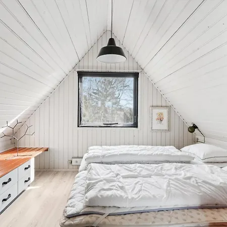 Coxy Overlooking The Golf Course At Sondervig - 1019 *