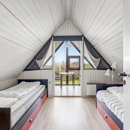 Coxy Overlooking The Golf Course At Sondervig - 1019 *