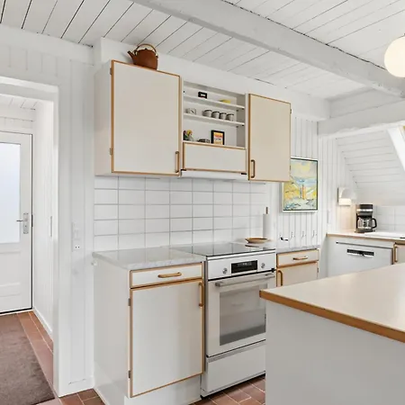 Coxy Overlooking The Golf Course At Sondervig - 1019 * 灵克宾