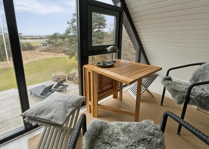 度假居 Coxy Overlooking The Golf Course At Sondervig - 1019